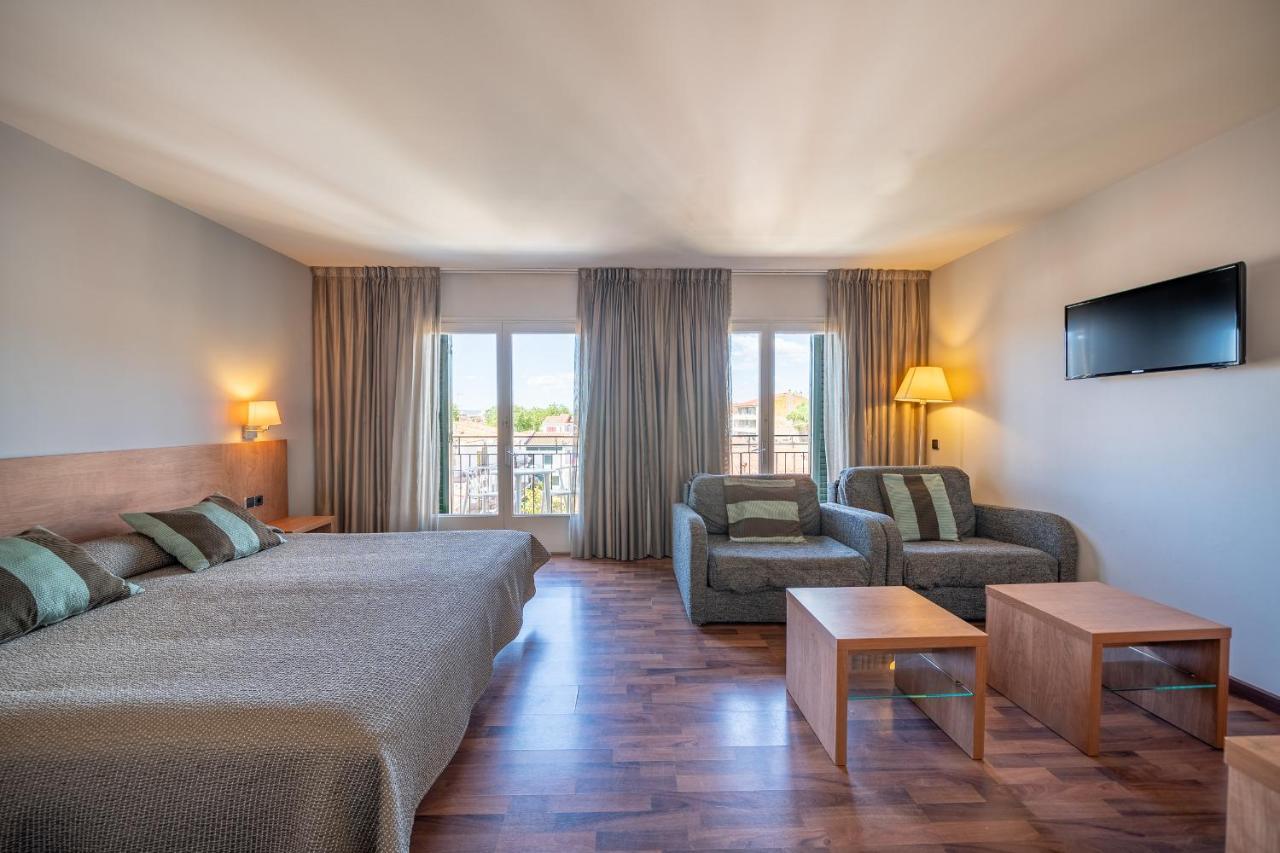 Hotel Medes II ลาเอสตาร์ติต ภายนอก รูปภาพ