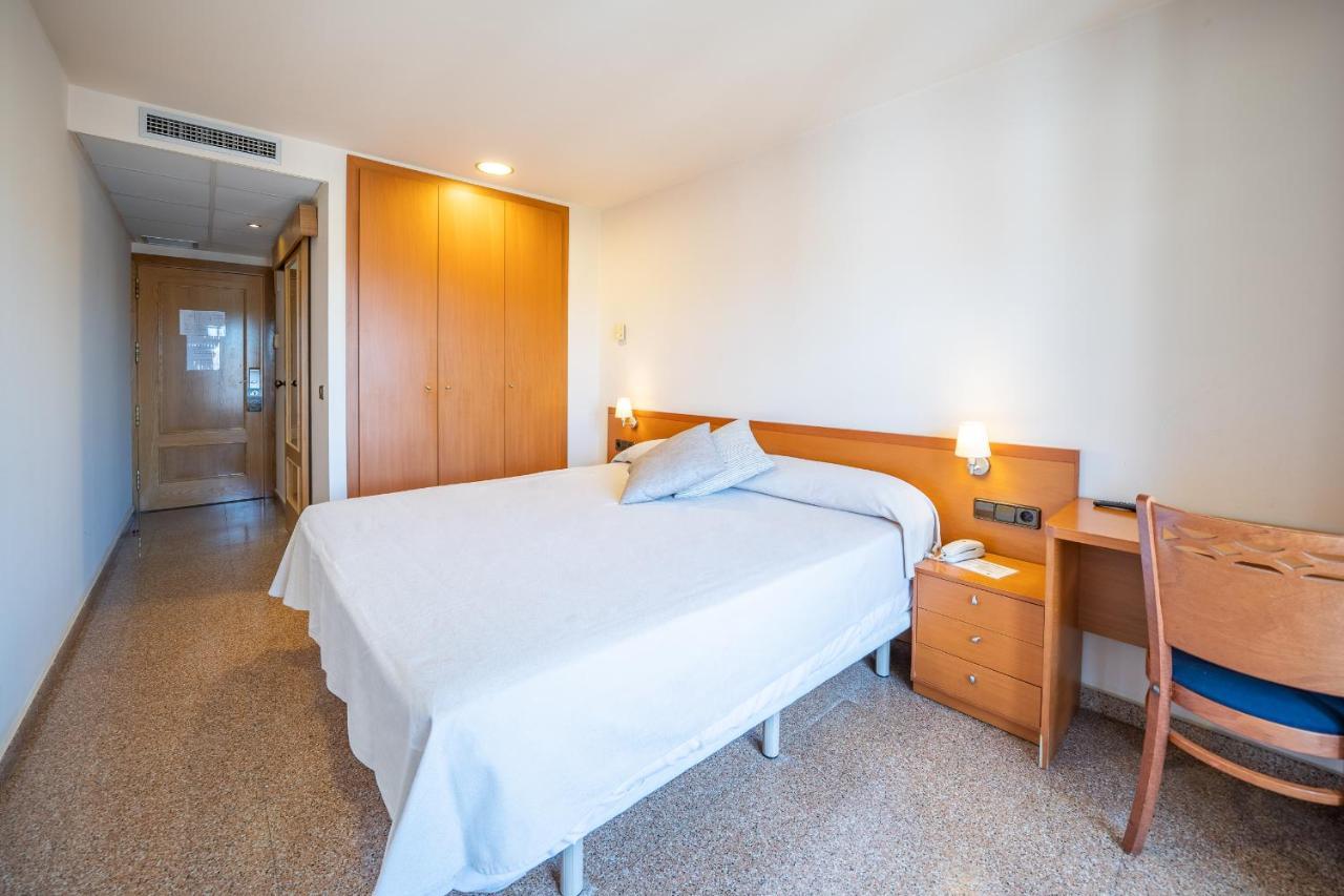 Hotel Medes II ลาเอสตาร์ติต ภายนอก รูปภาพ