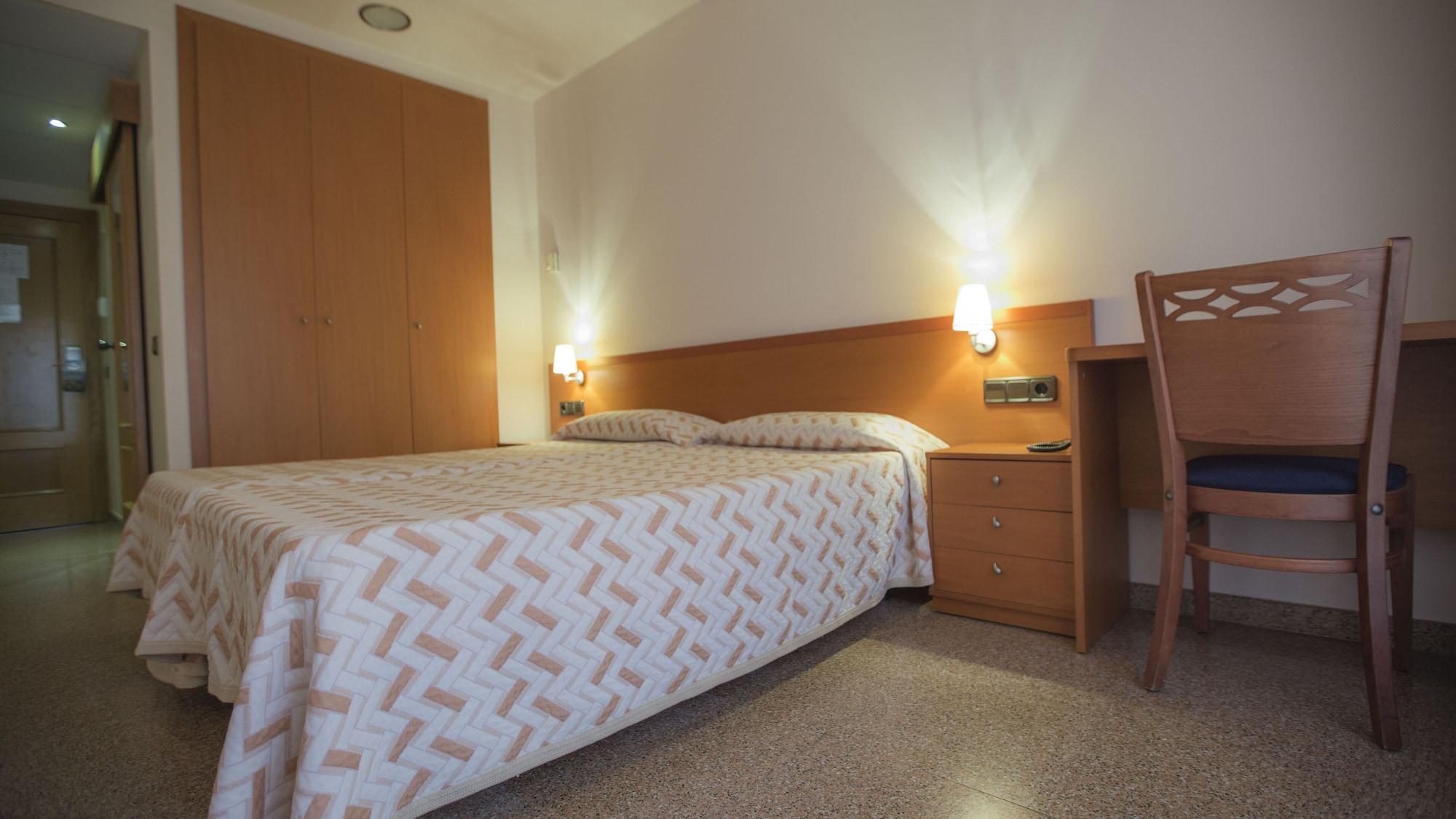 Hotel Medes II ลาเอสตาร์ติต ภายนอก รูปภาพ