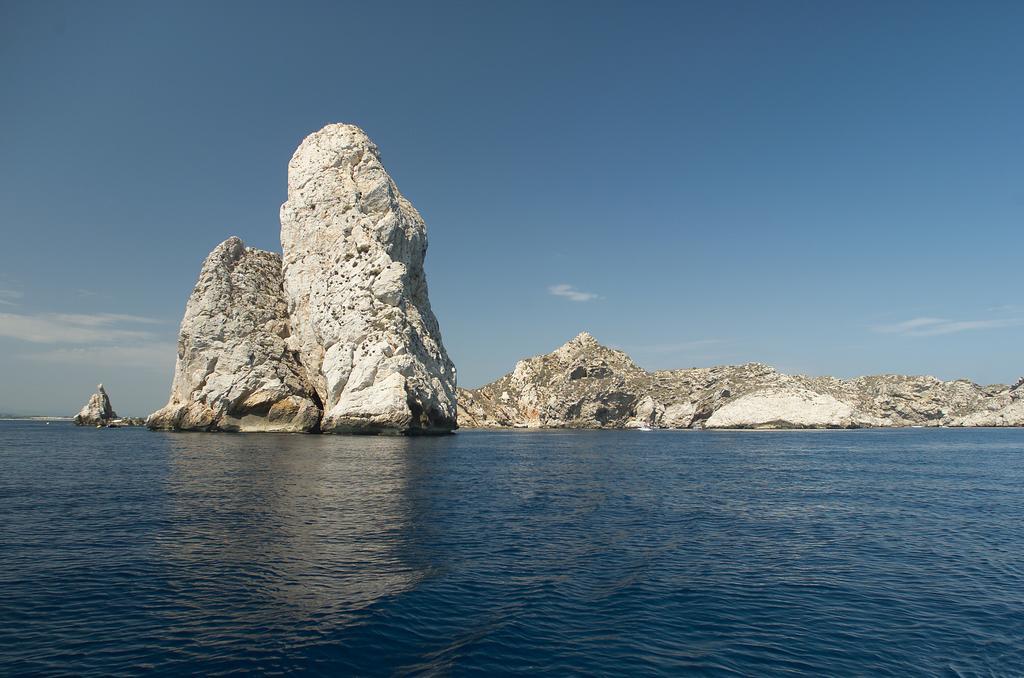 Hotel Medes II ลาเอสตาร์ติต ภายนอก รูปภาพ